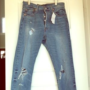 Levi’s Highwaisted 501 skinny jeans